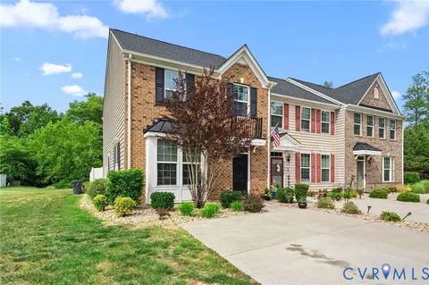 5112 Weatherby Dr, Chester, VA 23831