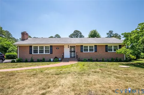 1105 Rossford Rd, Richmond, VA 23227