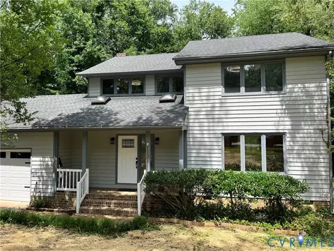 7731 Flag Tail Dr, Midlothian, VA 23112
