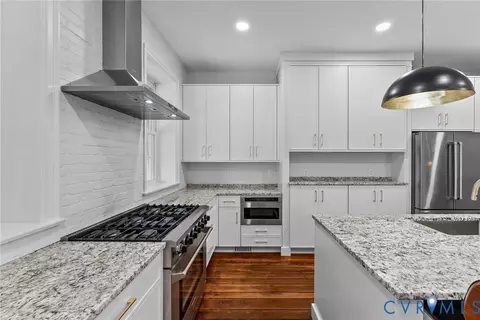 Kitchen - 2204 E Broad St, Richmond, VA 23223 photo 7 of 7
