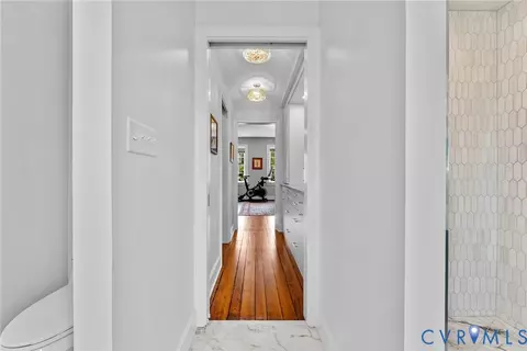 Entry Way - 2204 E Broad St, Richmond, VA 23223 photo 5 of 9