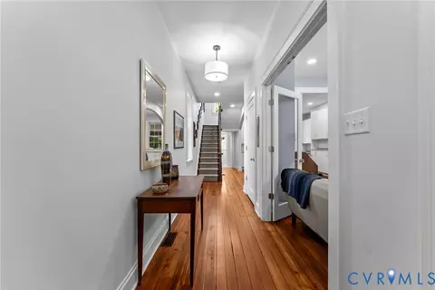 Entry Way - 2204 E Broad St, Richmond, VA 23223 photo 2 of 9
