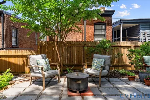 Exterior - 2204 E Broad St, Richmond, VA 23223 photo 7 of 18
