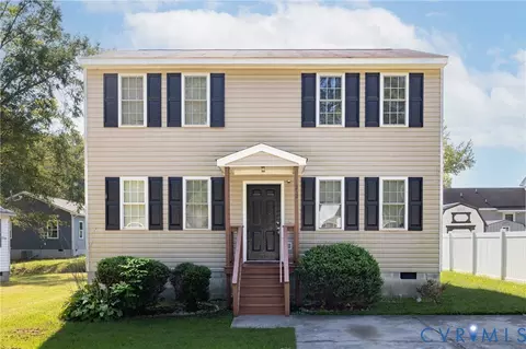 2112 Trenton St, Hopewell, VA 23860