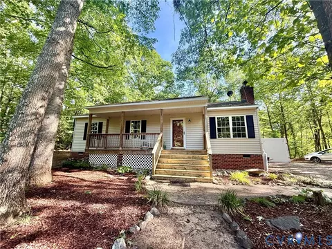2578 Bagby Rd, Bumpass, VA 23024