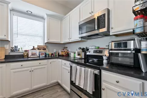 Kitchen - 1301 Dance St, Richmond, VA 23220 photo 4 of 4