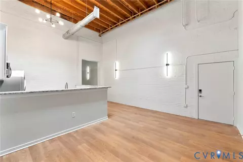 1716 Summit Ave #24, Richmond, VA 23230