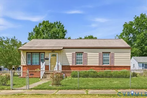 418 S 20th Ave, Hopewell, VA 23860