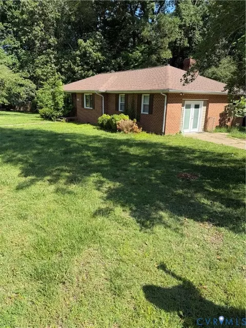 2619 Douglas Ln, North Prince George, VA 23860