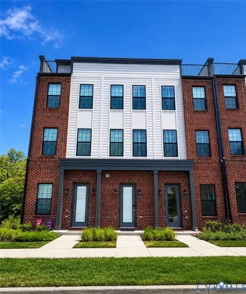 13303 Garland Ln, Midlothian, VA 23114