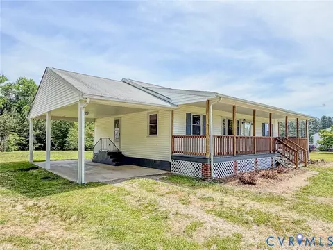 16502 Anderson Dr, Church Road, VA 23833