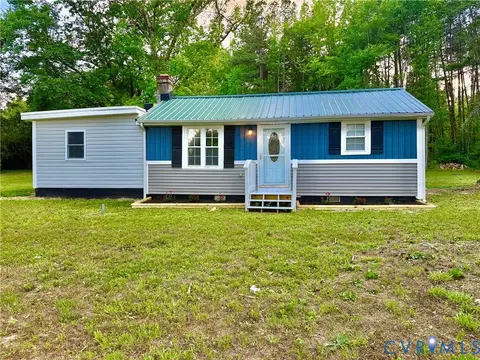 110 Locust, Cartersville, VA 23027