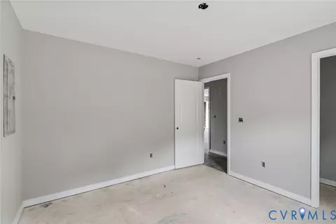 Bedroom - 5316 Pine Hill Rd, Sutherland, VA 23885 photo 6 of 7