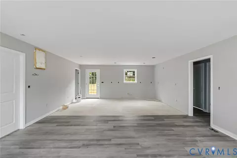 Living - 5316 Pine Hill Rd, Sutherland, VA 23885 photo 1 of 3