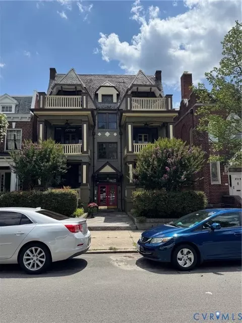 2711 Grove Ave #6, Richmond, VA 23220