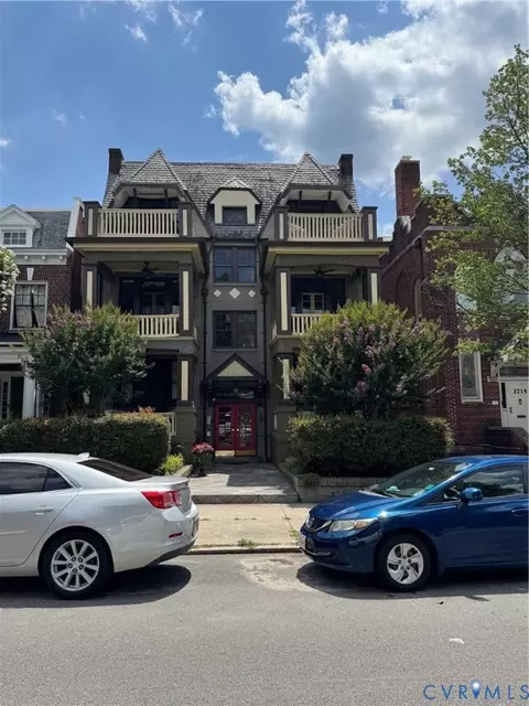 2711 Grove Ave #6, Richmond, VA 23220