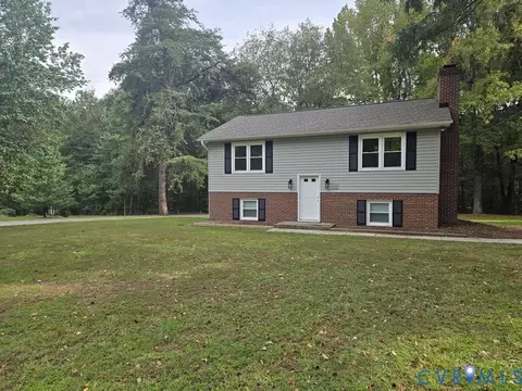 1409 High St, Farmville, VA 23901