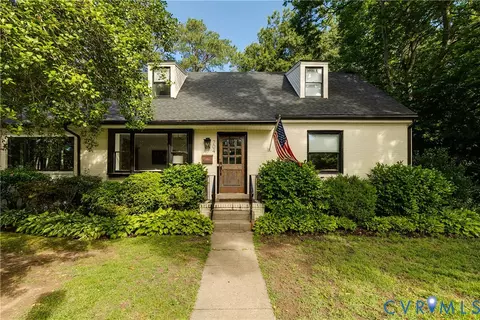 704 Pepper Ave, Richmond, VA 23226