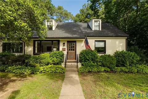 704 Pepper Ave, Richmond, VA 23226