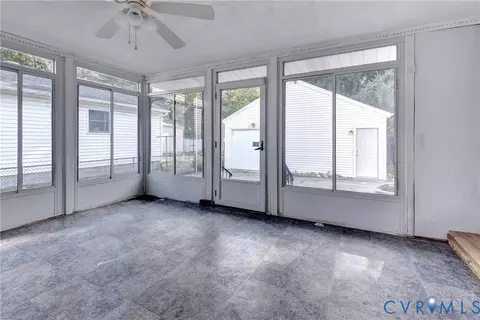 Exterior - 314 Winchester Dr, Hampton, VA 23666 photo 4 of 8