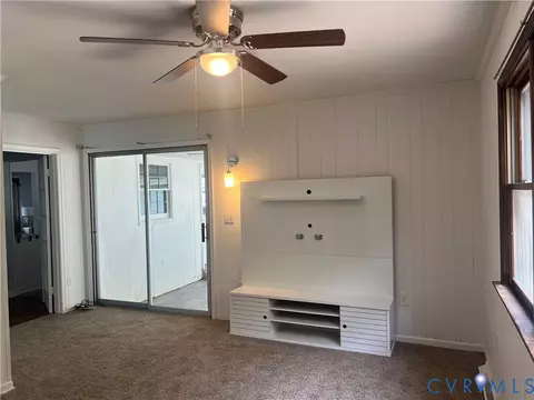 Living - 314 Winchester Dr, Hampton, VA 23666 photo 6 of 6
