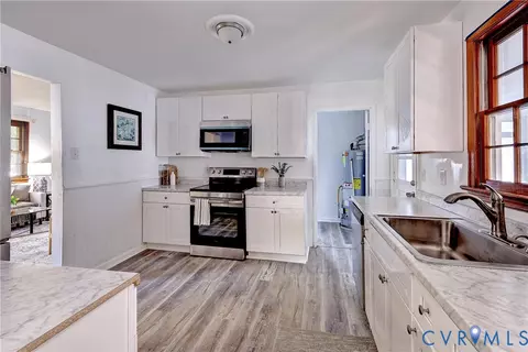 Kitchen - 314 Winchester Dr, Hampton, VA 23666 photo 1 of 3