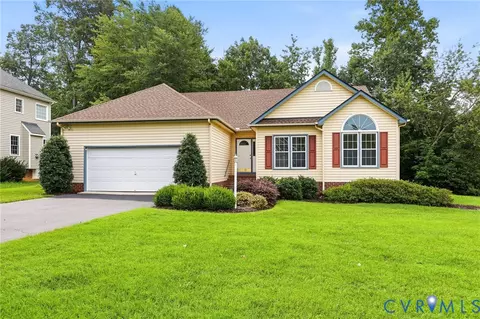 11811 Hardwood Dr, Midlothian, VA 23114