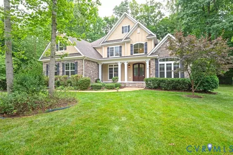 8853 Porto Ct, New Kent, VA 23124