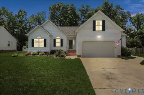 14719 Clover Ridge Ln, Chesterfield, VA 23832