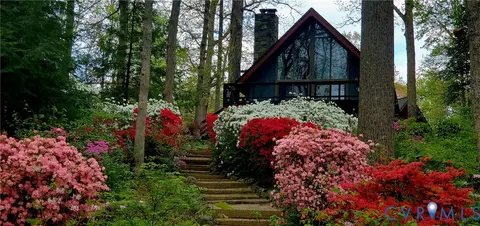 206 Lake Caroline Dr, Ruther Glen, VA 22546