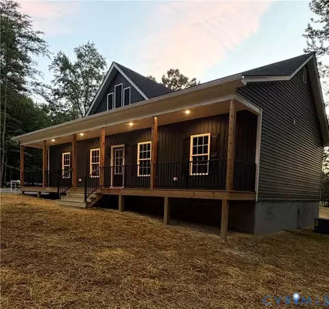 21550 Genito Rd, Amelia Court House, VA 23002