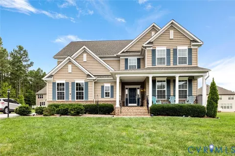 11938 Sternwalk Ct, Chester, VA 23836
