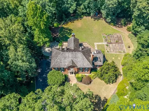 360 Flag Station Rd, Richmond, VA 23238