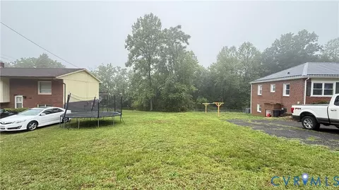 1135 12 Banner St, Martinsville, VA 24112