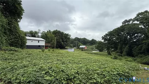 305 Sellers St, Martinsville, VA 24112