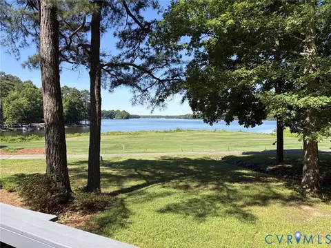 13532 Heathbrook Ter, Midlothian, VA 23112