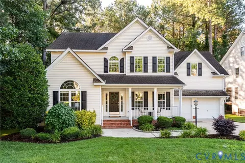 8319 Hampton Valley Dr, Chesterfield, VA 23832