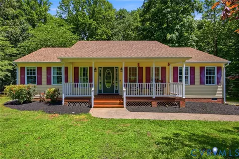 21330 Bailey Ln, Amelia Court House, VA 23002