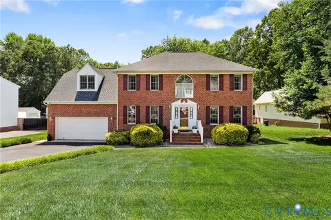 10424 Oakside Dr, Richmond, VA 23237