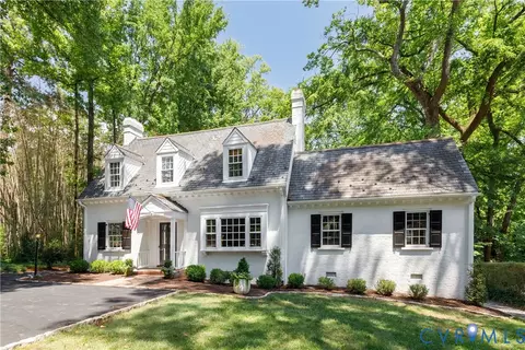 17 Bridgeway Rd, Richmond, VA 23226