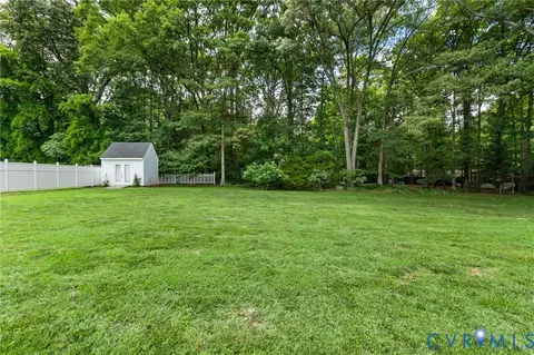 Exterior - 2620 Robious Crossing Dr, Midlothian, VA 23113 photo 9 of 10