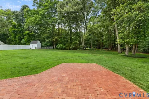 Exterior - 2620 Robious Crossing Dr, Midlothian, VA 23113 photo 7 of 10