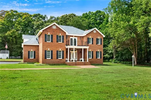 Exterior - 2620 Robious Crossing Dr, Midlothian, VA 23113 photo 2 of 10