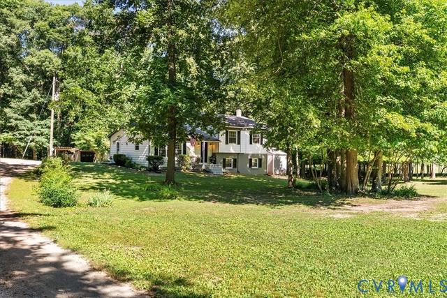 2829 Winningham Rd, Crewe, VA 23930
