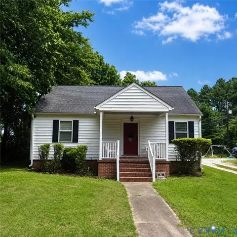 213 Mecklenburg Ave, Kenbridge, VA 23944