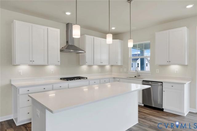 8651 Clemet Dr, Chesterfield, VA 23832