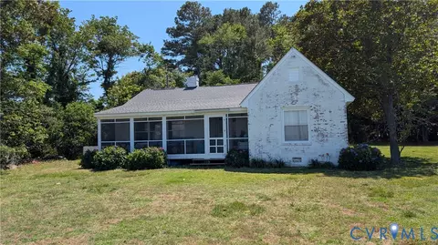 178 White Gate Dr, Heathsville, VA 22473
