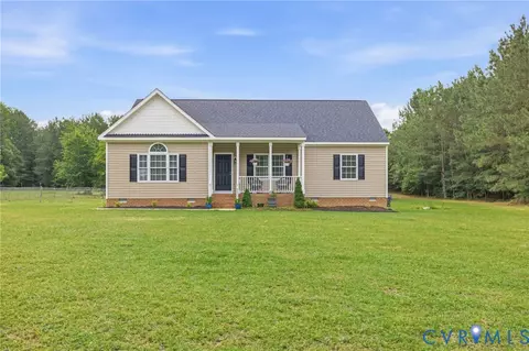 9433 Robin Rd, Disputanta, VA 23842
