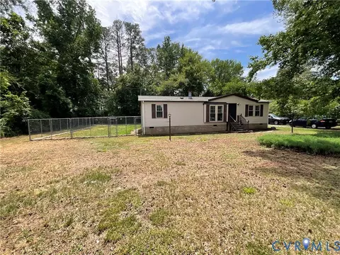 25140 Tidewater Trl, Essex, VA 22560