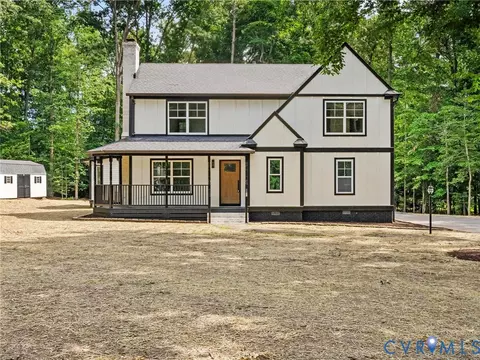 16200 Hunters Ridge Ln, Moseley, VA 23120